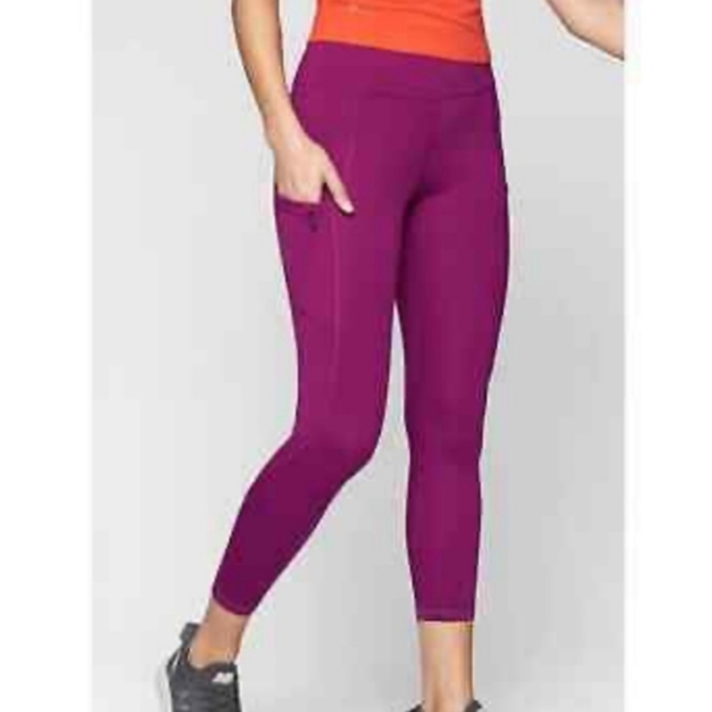 Athleta Purple/Plum Up For Anything 7/8 Leggings Size XS‎